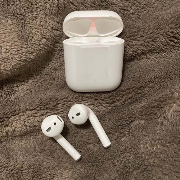 Authentic Apple air pods - Picture 5 of 7